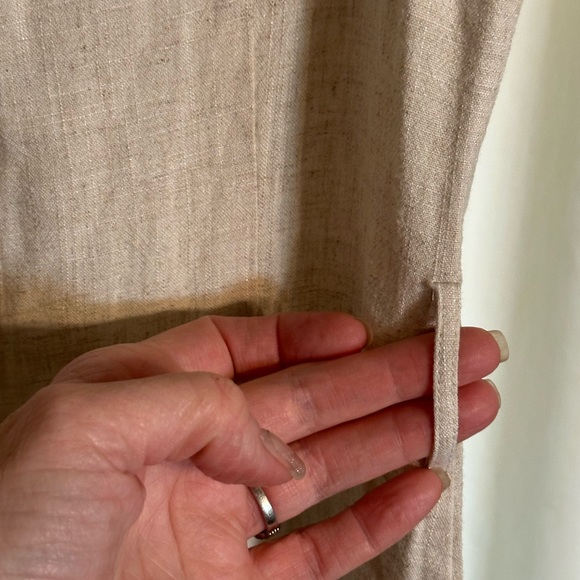 Adibosy V Neck Rayon Romper Side Pockets Cuffed Hem Coconut Buttons Size Small - Picture 5 of 9